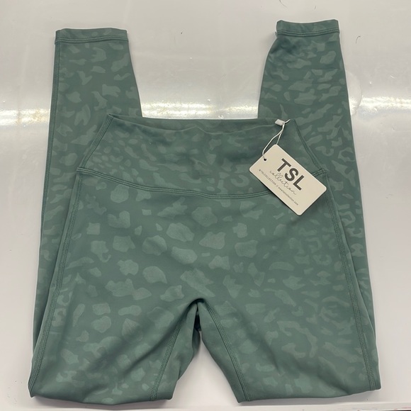 TSL cheetah print leggings brand new teal small - Picture 2 of 8